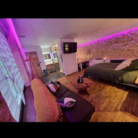 Romantique Room Charleville-Mezieres Ngoại thất bức ảnh